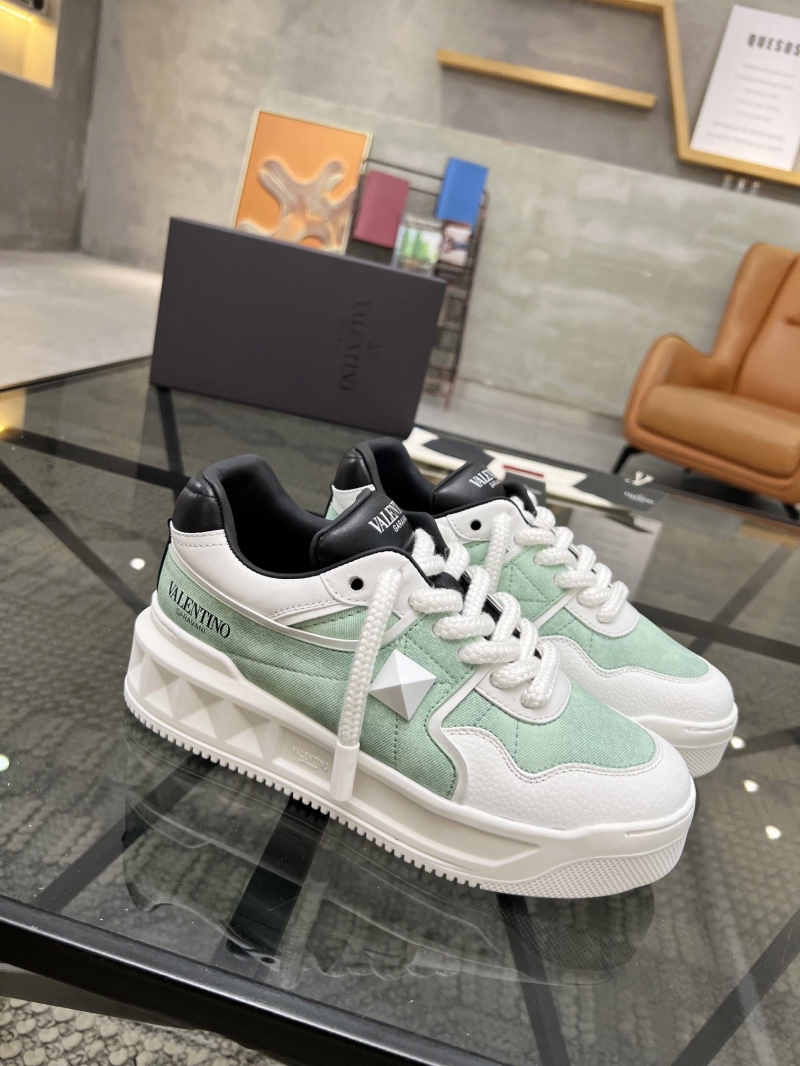 Valentino Sneakers